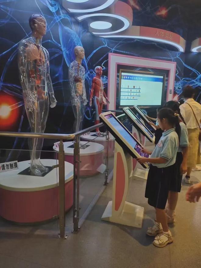 中南大学人体形态学科技馆